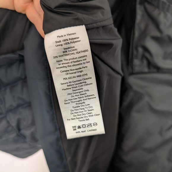 Eddie Bauer Black Quilted Hooded Jacket - Picture 8 of 12